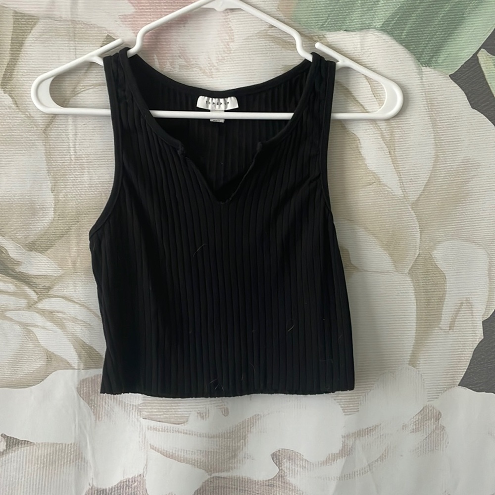 ribbed tank top